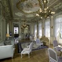 lobby1